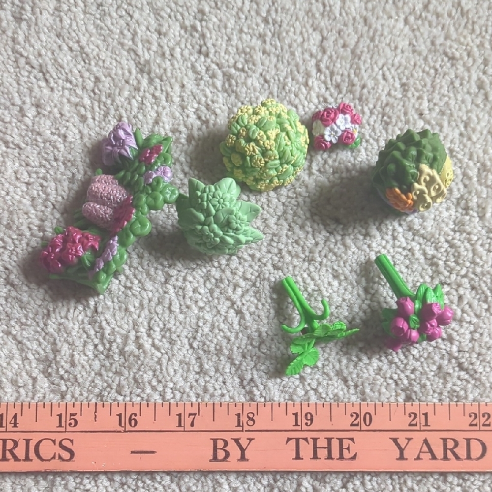 Colorful Toy Accessory Set - Picture 7 of 8